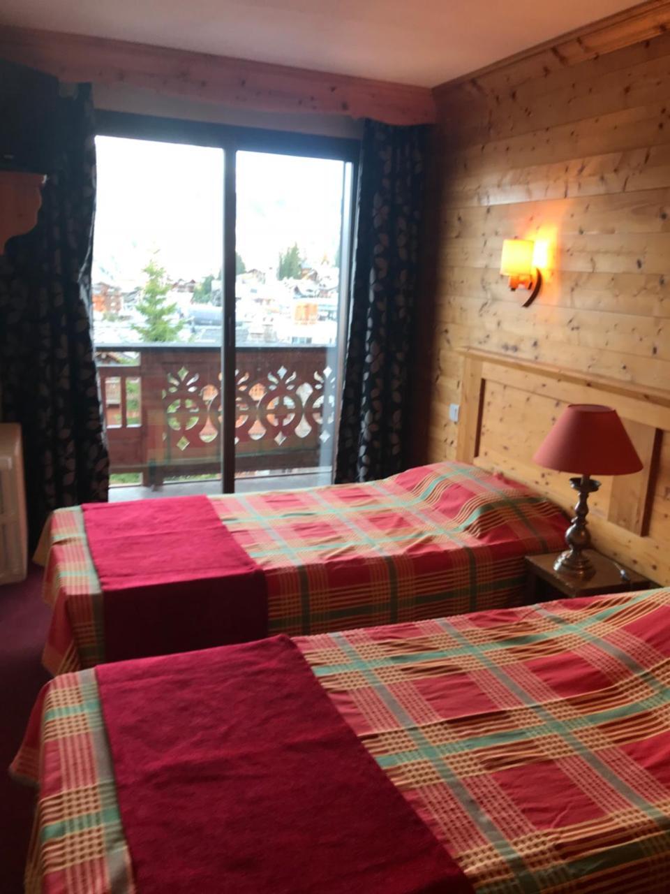 Coq De Bruyere Hotel คูร์เชอแวล ภายนอก รูปภาพ